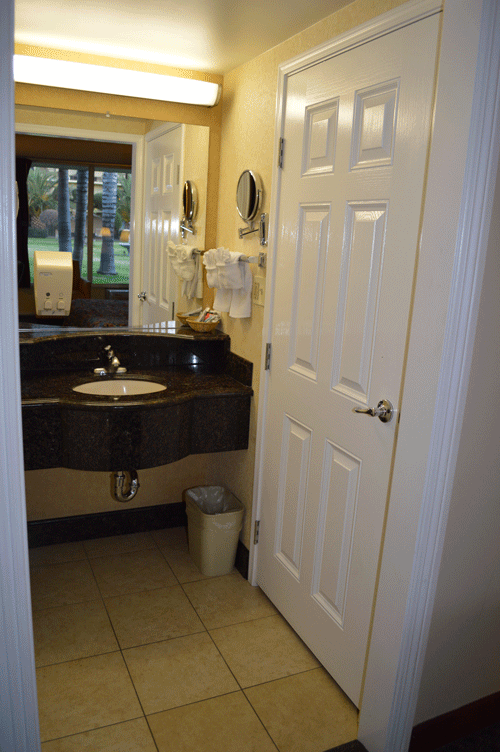 Deluxe King room vanity sink photo