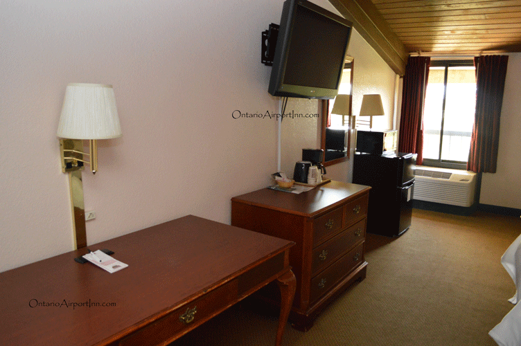 Executive Two Queen room amenities photo