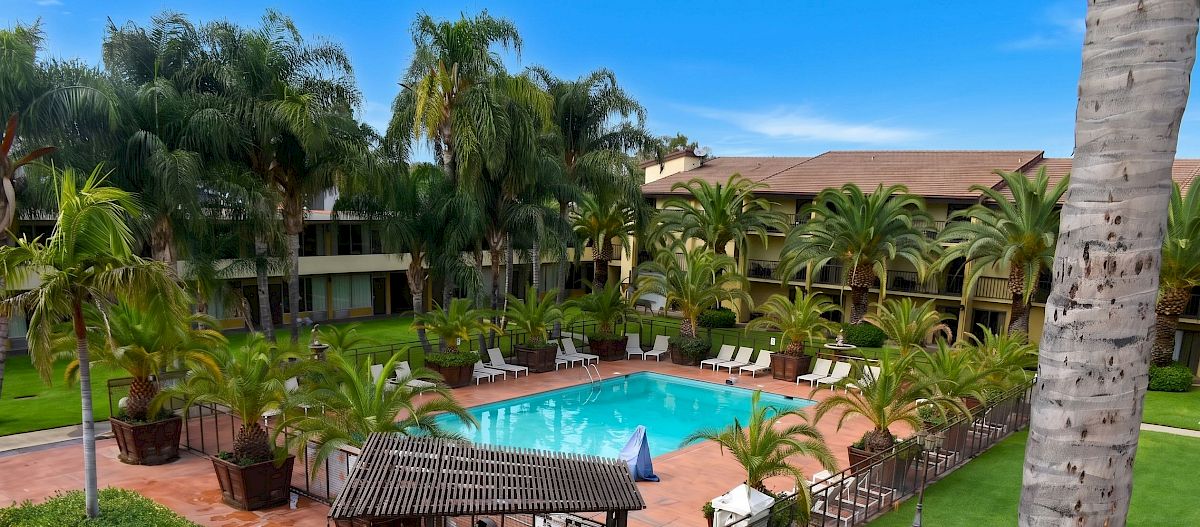 Ontario Airport Inn